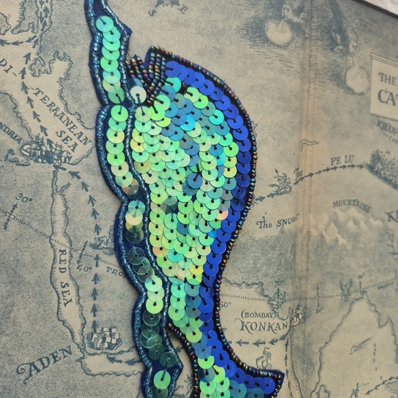 Hand Emnroiderd Fish Sequence Vibrant  Blue and Green Applique  Patch - Picture 3 of 8